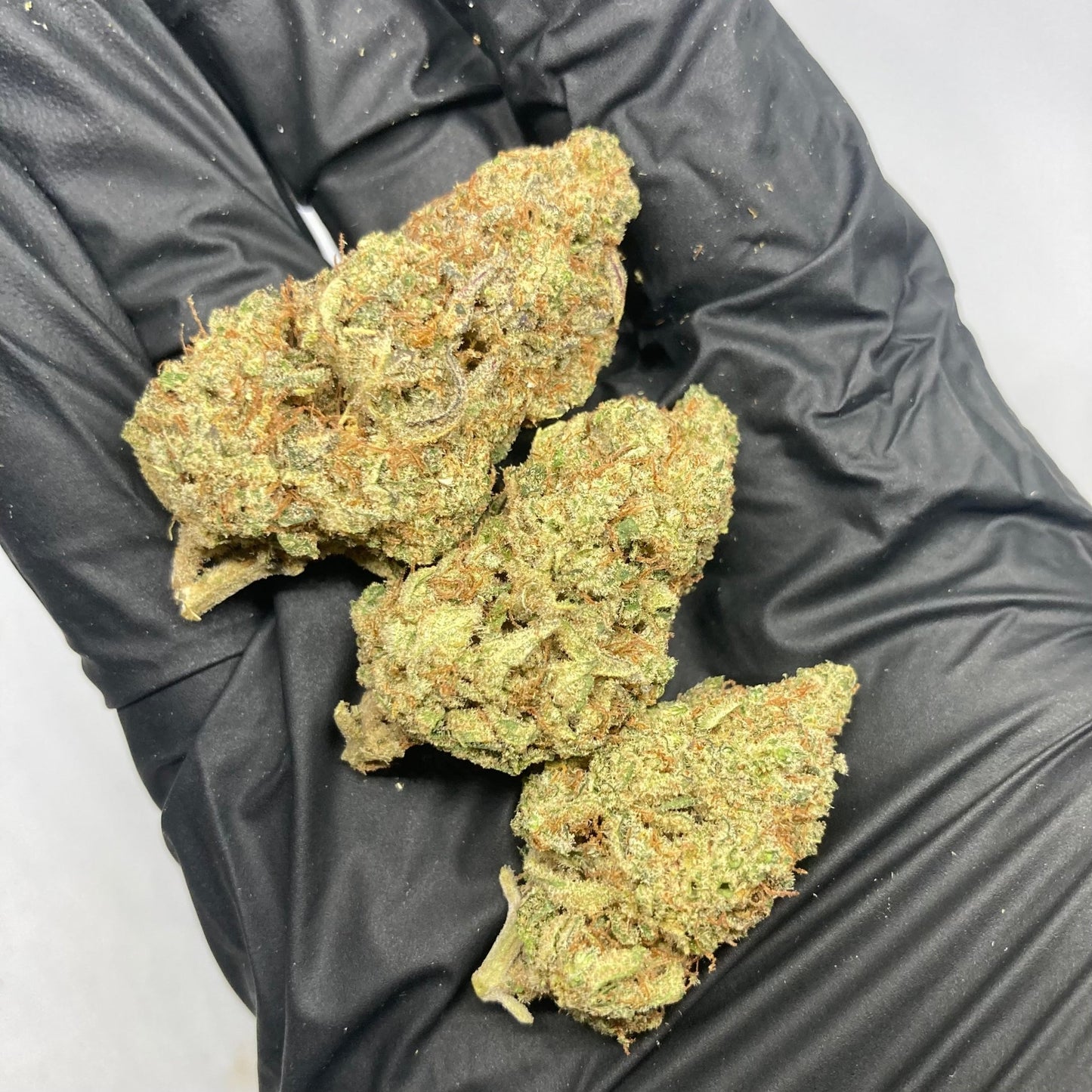 fleur cbd happy pousse